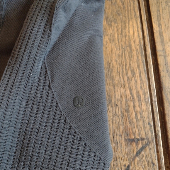 Lululemon leggings - Picture 3 of 6